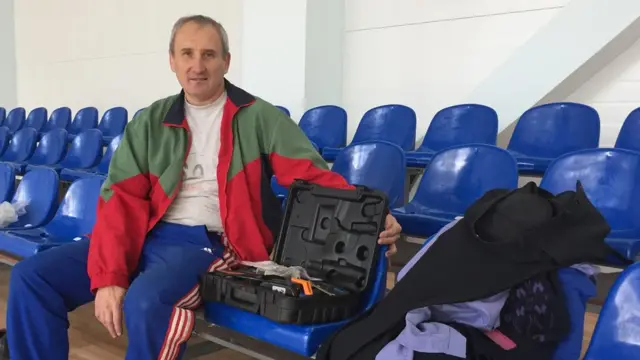 Заместитель главы Окуловского района по спорту Николай Волохин