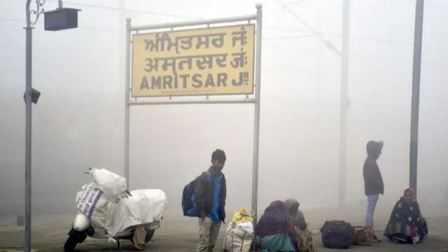 ਪੰਜਾਬ ਸਣੇ ਪੂਰੇ ਉੱਤਰ ਭਾਰਤ 'ਚ ਕੜਾਕੇ ਦੀ ਠੰਢ