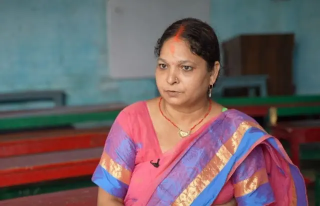 உத்தரப் பிரதேசம் மதரஸா நவீன ஆசிரியர்கள்