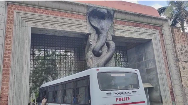 ईशा योग केंद्र: दोन मुलींच्या सुटकेसाठी बापाची याचिका, न्यायालयाच्या आदेशानंतर तपास, नेमकं काय होतंय?