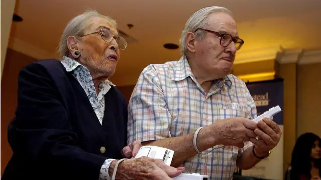 Meskipun orang berusia 70 tahun lebih lambat memproses informasi baru dibandingkan yang berusia 30 tahun, tapi mereka mungkin lebih baik dalam menyintesisnya. 