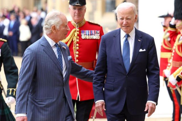 Carlos III y Biden