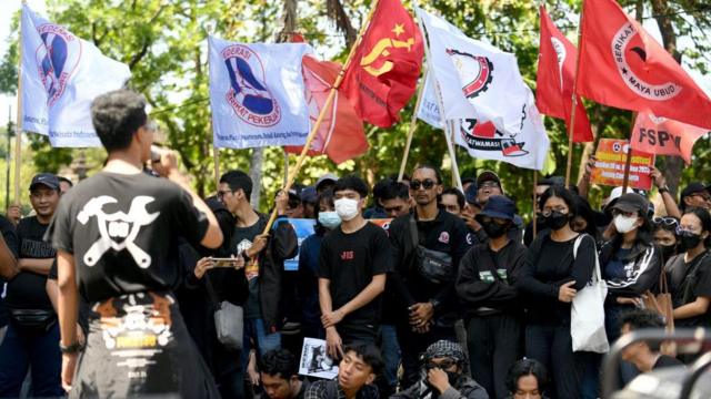 Hari Buruh Sedunia: Demonstrasi Menuntut Perbaikan Kesejahteraan Hingga ...