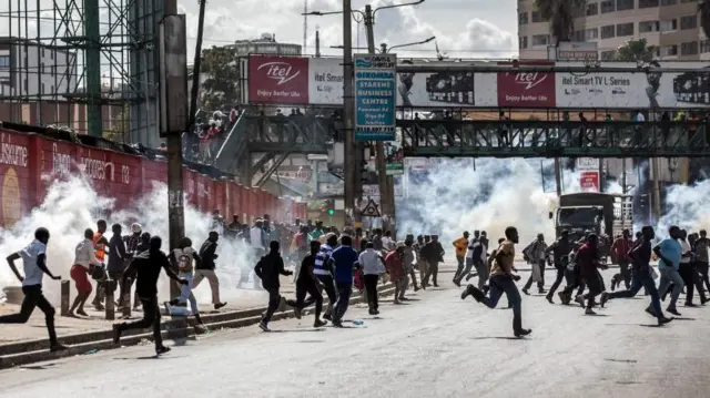 Abari mu myiyerekano i Nairobi