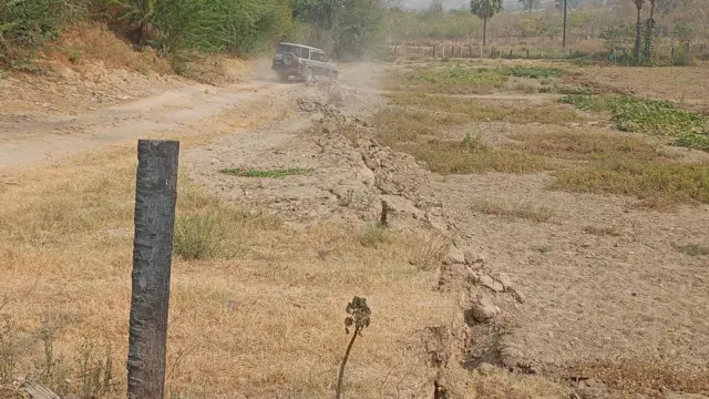 ရေခါးအင်းရွာမြင်ကွင်း 