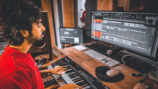 இசையமைப்பாளர் ஜி.வி. பிரகாஷ் குமார், தமிழ் சினிமா, இசை, திரைப்படங்கள்
