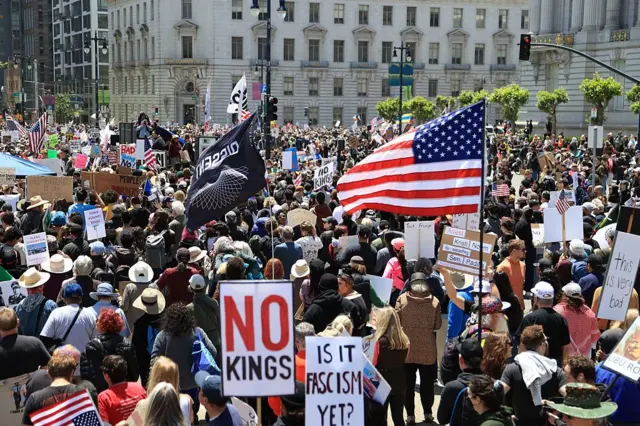 Протестующие в Сан-Франциско
