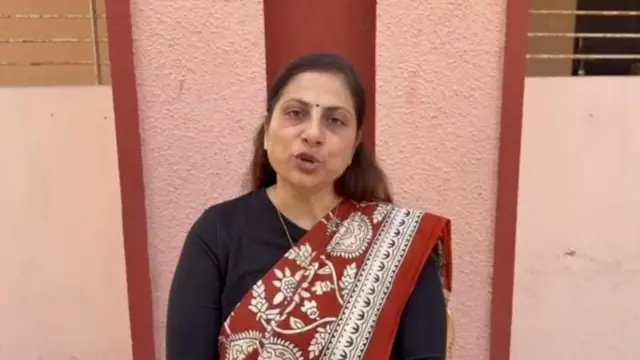 சமூக சேவகி ரூபாலி ஜெயின் .