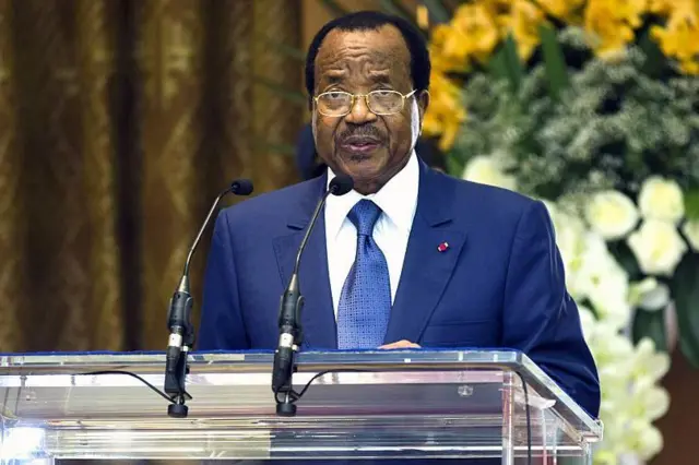 Le chef de l'Etat camerounais a laissé le suspens sur une éventuelle augmentation du prix du carburant dans le pays