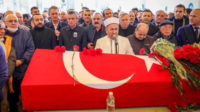 Volkan Konak'ın cenaze töreni İstanbul Levent'te yapıldı