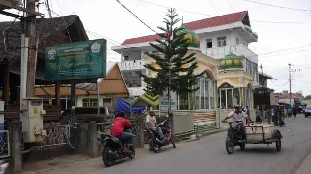 Pesantren MUDI Mesra pimpinan Syeikh Hasanoel Bashry di Kecamatan Samalanga, Bireuen, Aceh