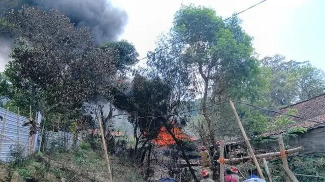 blora, sumur minyak rakyat, kebakaran