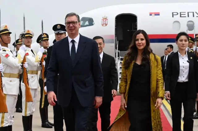 председник Србије Александар Вучић, са супругом, стигао је у званичну посету Кини