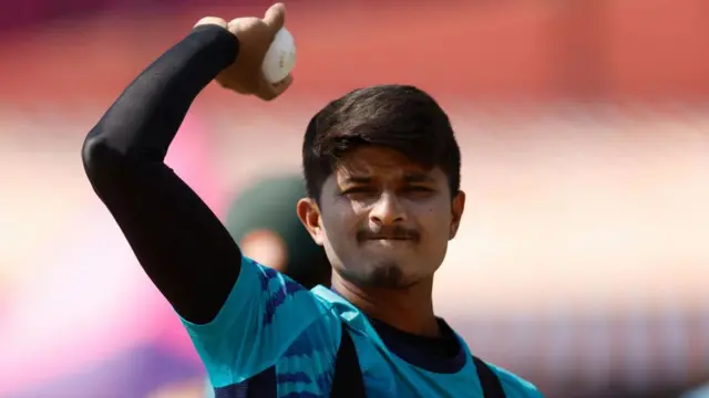 মঙ্গলবার শেখ মাহেদির প্রথম এগারোতে ঢোকার ভাল সম্ভাবনা আছে