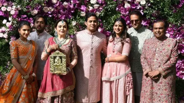 அம்பானி வீட்டுத் திருமணம்