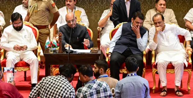 மகாராஷ்டிரா அரசியல் 