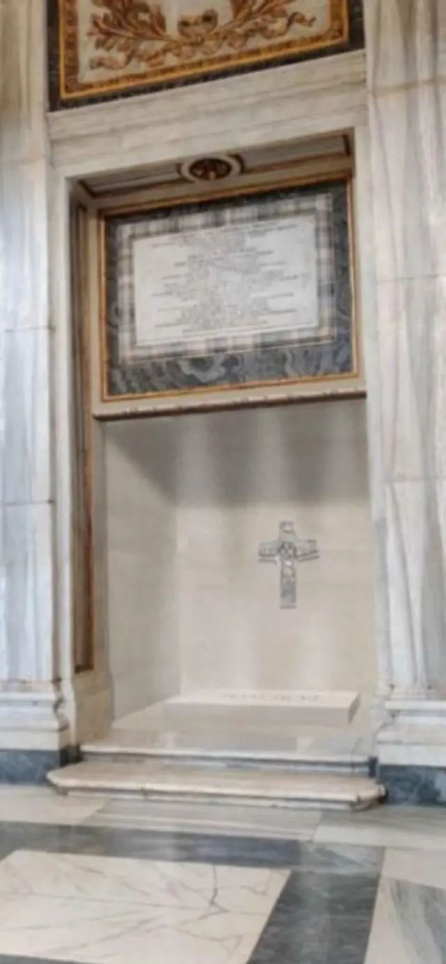 Tumba del papa Francisco