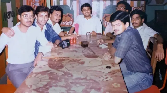 कॉलेज के दिनों में केजरीवाल