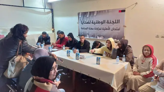 الراسبون في مباراة مزاولة مهنة المحاماة بالمغرب يعلقون إضرابهم عن الطعام