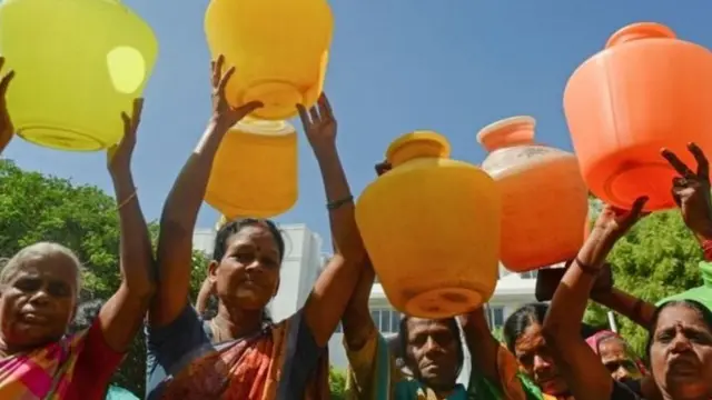 தண்ணீர்