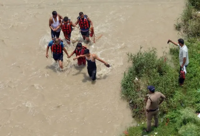 அழிவுகள் ஏற்படுவதற்கு என்ன காரணம்?