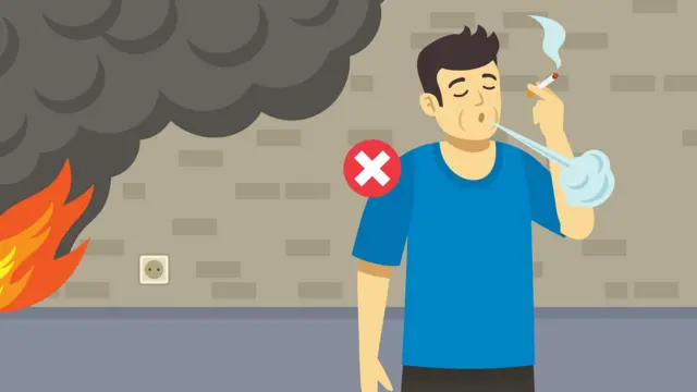 আগুন প্রতিরোধে বাসার ভেতরে ধুমপান না করার পরামর্শ দেন বিশেষজ্ঞরা