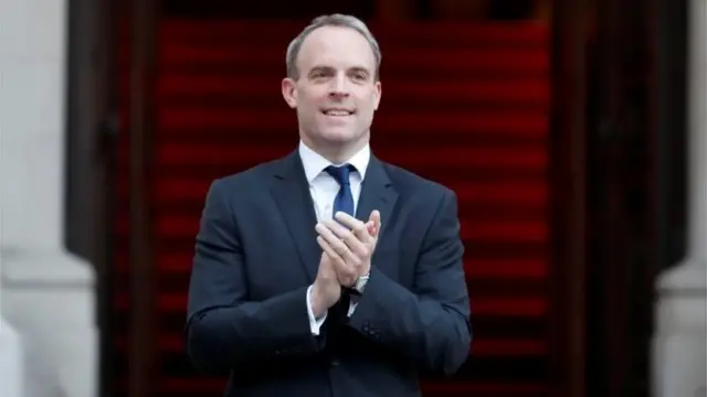 social distancing နဲ့ကန့်သတ်မှုတွေ ဖြေလျှော့ဖို့ အစိုးရ အနေနဲ့ အတော် သတိထားပြီး လုပ်ဆောင်ရမယ်