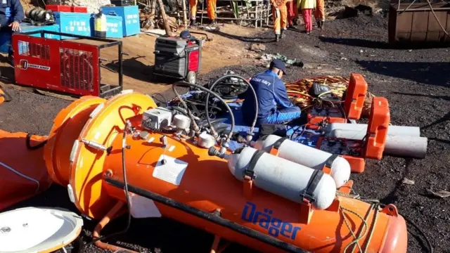 मेघालय के लुमथरी में कोयला खदान, बचाव कार्य