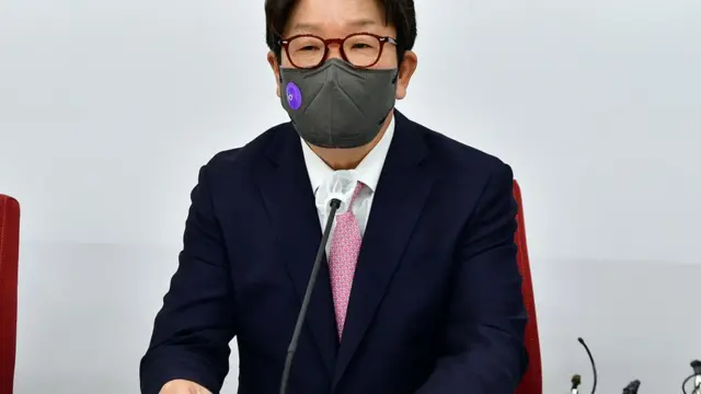 국민의힘 권성동 원내대표