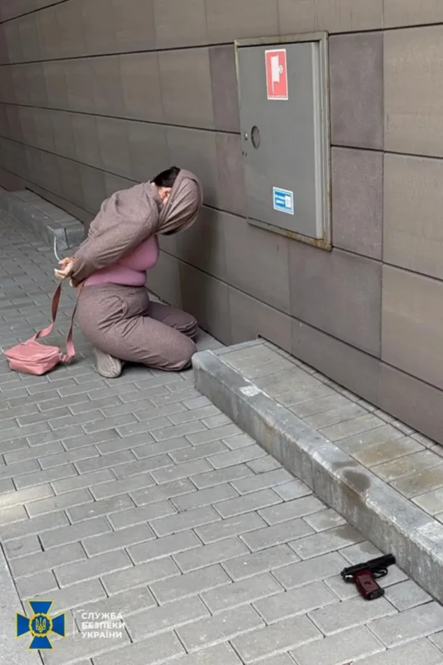 фото женщины, которая, как утверждает СБУ, стреляла в Стерненко