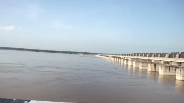 గోదావరి