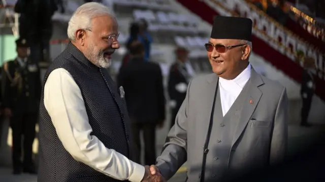 नरेंद्र मोदी और केपी ओली