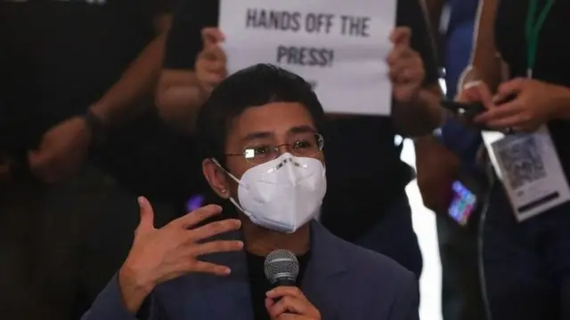 Мария Ресса и Рейналдо Сантос-младший внесли залог и находятся под подпиской о невыезде