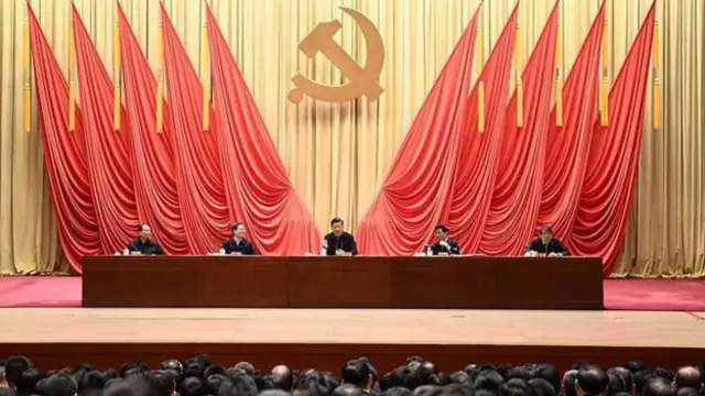 Bà Thái Hà: “Nếu Thường vụ Bộ Chính trị có bất kỳ tinh thần trách nhiệm nào trước nhân dân, đất nước và đảng, họ nên triệu tập một cuộc họp để thay thế ông Tập.