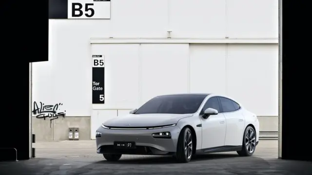 P7 دومین محصول شیاوپنگ با قیمتی کمتر از تسلا مدل ۳ به بازار عرضه شده است