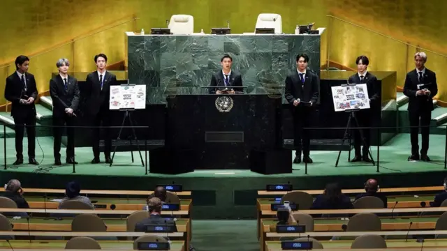 UN총회서 발언하는 방탄소년단