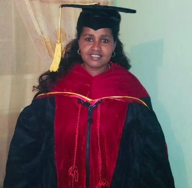 ፅገ ገብረስላሴ