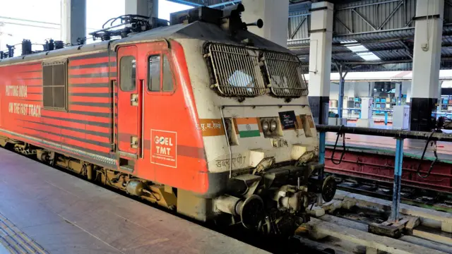 நெல்லை சிறப்பு ரயில்கள் ரத்து: ரயில் ஓட்டுநர் பற்றாக்குறை காரணமா? ரயில்வே துறை சொல்வது என்ன?