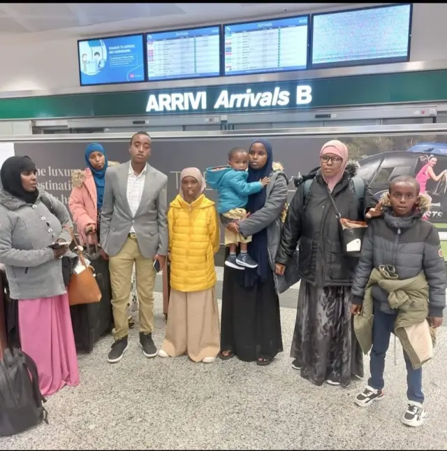 Waxaan u mahadcelineynaa safaaradda Talyaaniga ee Soomaaliya fududeynta iyo taageeridda waxqabadyada bini'aadantinimo,