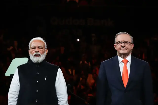 मोदी और अल्बनीज़