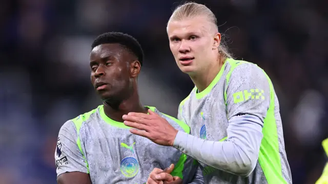 Manchester City'den Marc Guehi, Erling Haaland ile