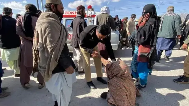 पाकिस्तान में आटे की आसमान छूती कीमत