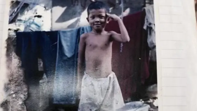 থেয়ারার ছোট ভাই আউচ হিং।