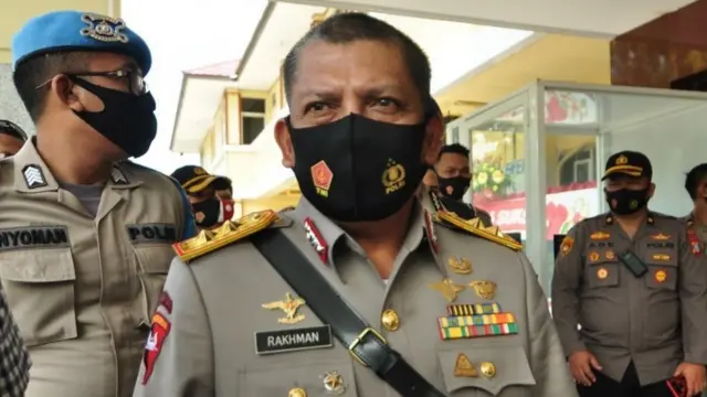 sigi, mit, operasi tinombala