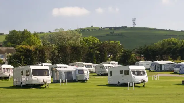 aparcamiento de caravanas