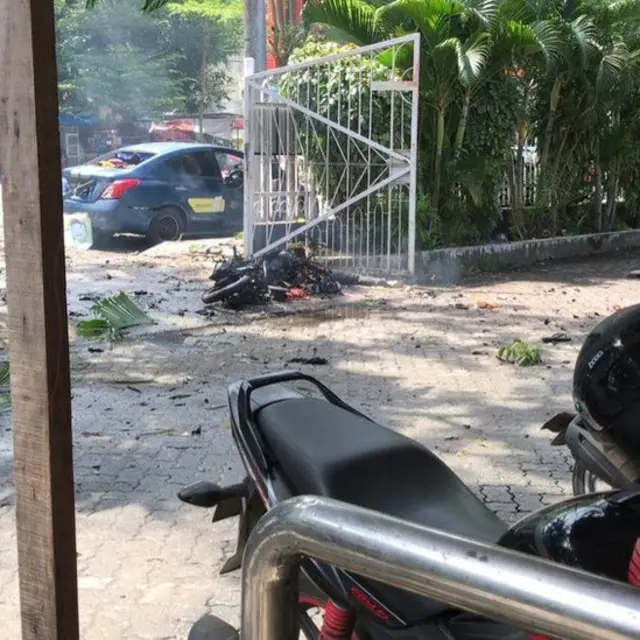 Pelaku menerobos masuk dan petugas gereja sempat menahan.