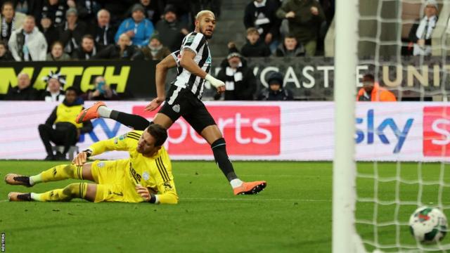 Joelinton: Newcastle United boss Eddie Howe unsure of picking Brazilian  after drink-driving charge - BBC Sport