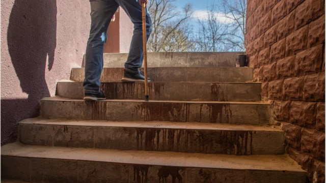 Наслідки касетного обстрілу Чернігова