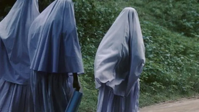 முஸ்லிம் சிறுமிகள்