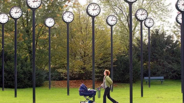 Жінка з візком